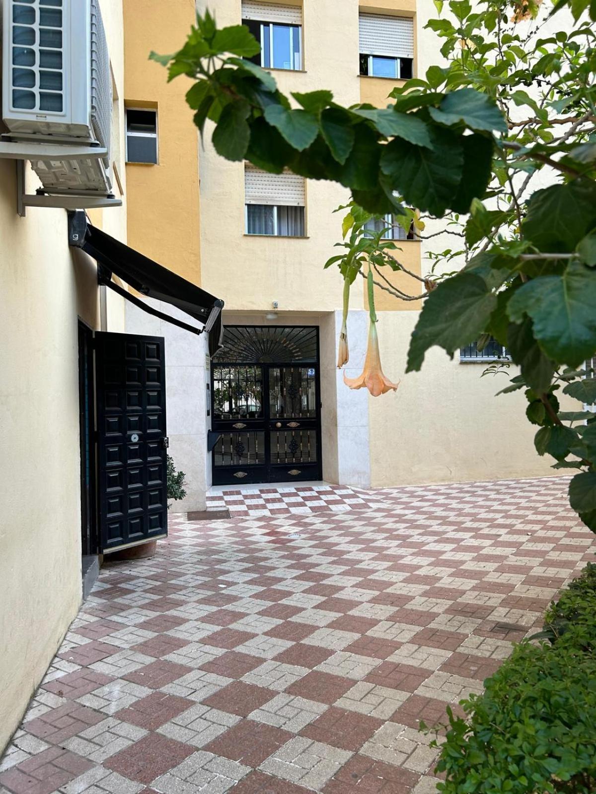 Apartamentos Con Vistas Y Terraza En Marbella Exterior foto